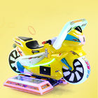  Il Kiddie a gettoni della macchina del gioco dei bambini guida i motocicli della vettura da corsa dei bambini