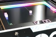 Tavolino da salotto di Pong della macchina di videogioco arcade di estinzione in ufficio o in Antivari